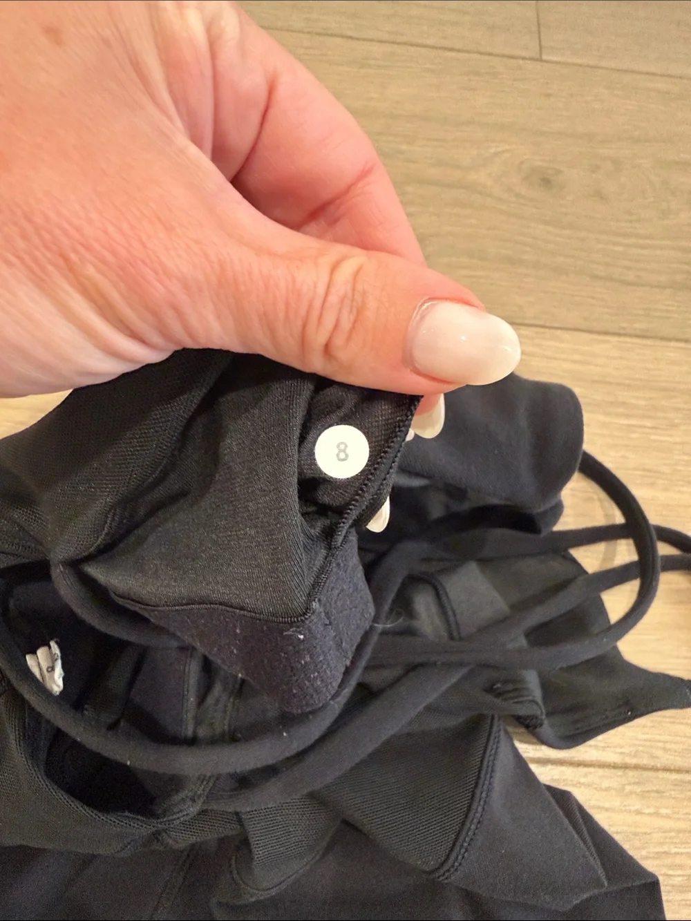 LULULEMON Black Exquisite Tank Full On Luon Yoga Coolmax Active Gym Top Size 8